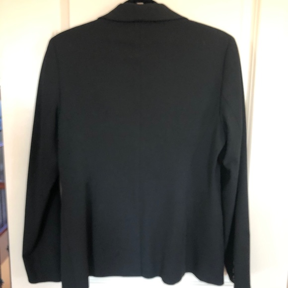 Ladies Blazer - Picture 2 of 4